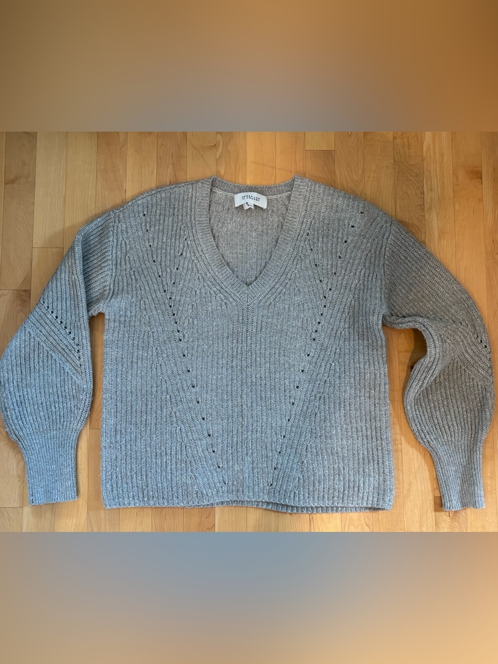 10 Crosby Derek Lam Heather Gray Chunky V-Neck Knit Sweater- Cashmere Blend